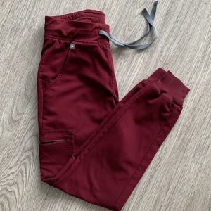 Figs EUC scrub pants size XXS high waisted Maroon Jogger pants
